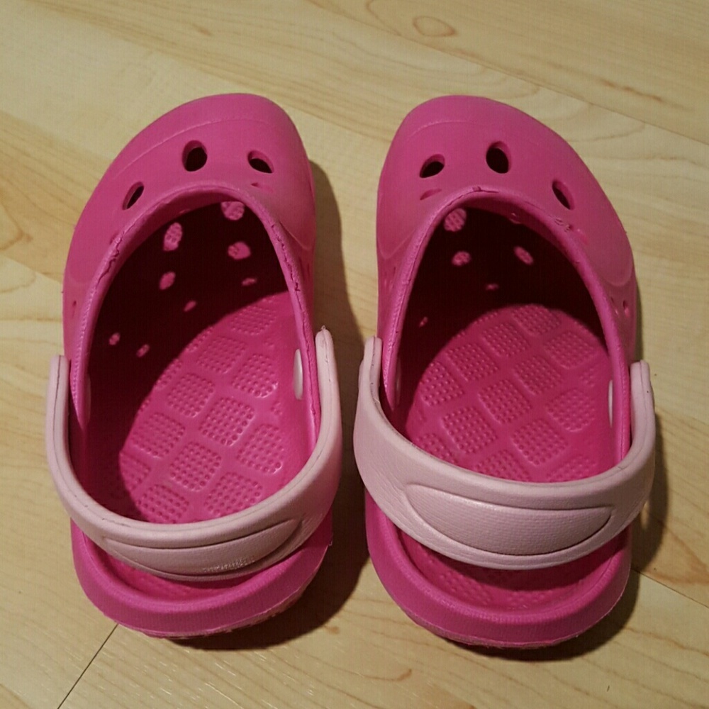 Girls Pink Clogs Little Girl Size 13 - Picture 2 of 4